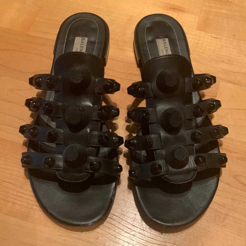 Balenciaga black sandal black studs